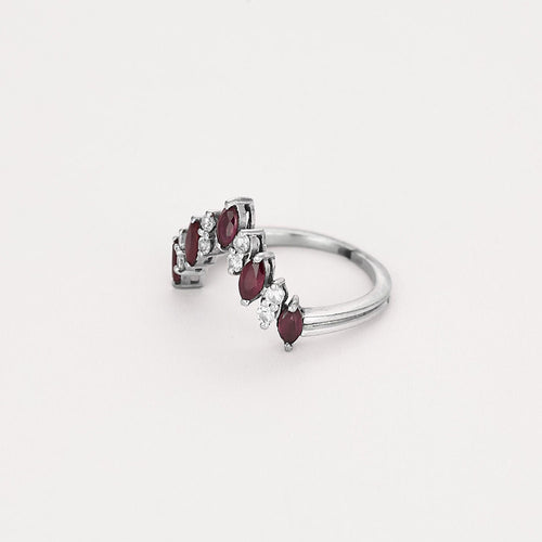 Bague aigrette en or blanc, rubis et diamants