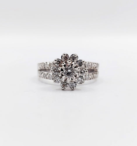 Bague marguerite vintage or blanc, 0,60 carat diamants serti illusion 58 Facettes A06236