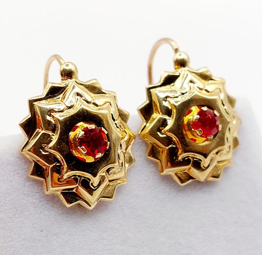 Dormeuses antique or rose 18k étoile et pierres rouges (circa 1900) 58 Facettes A05839