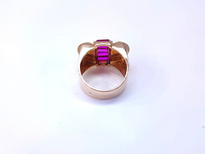 Bague 56 Bague Tank sertie de rubis baguettes en or rosé 18k 58 Facettes Tank.Rub.BagttDV