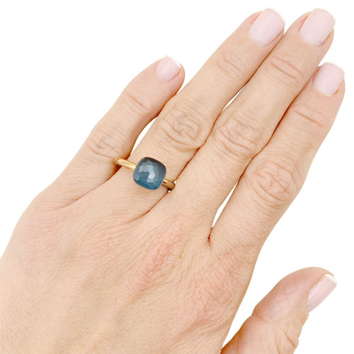 Bague 51 Bague Pomellato, « Nudo Petit», or blanc, or rose, topaze blue London. 58 Facettes 34988