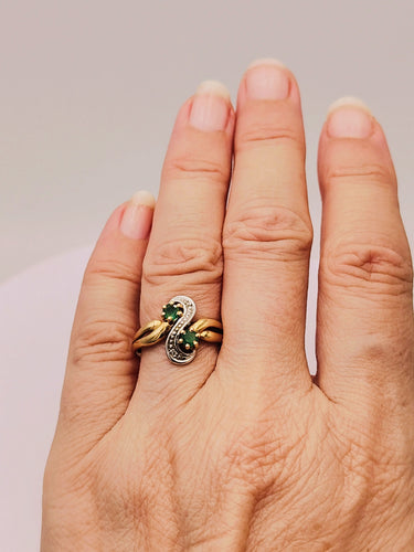 Bague 55.5 Bague Toi et Moi vintage en or jaune sertie d'émeraudes et de diamants 58 Facettes