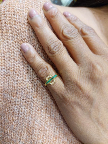 Bague 49 Bague moderne émeraudes et diamants 58 Facettes 085421