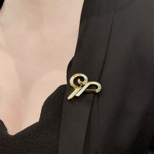 Broche Broche Cartier, « Initiales », or jaune. 58 Facettes 35071