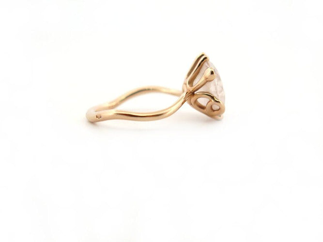 Bague 51 bague CHRISTIAN DIOR oui t 51 morganite diamants or rose 18k 58 Facettes 265917
