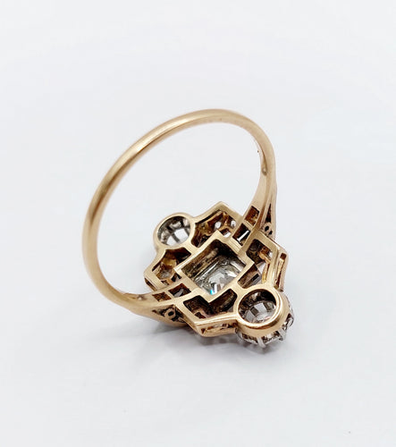 Bague 64 Bague tank Art Déco or jaune et Platine, diamants, monture géométrique (circa 1920) 58 Facettes A05582