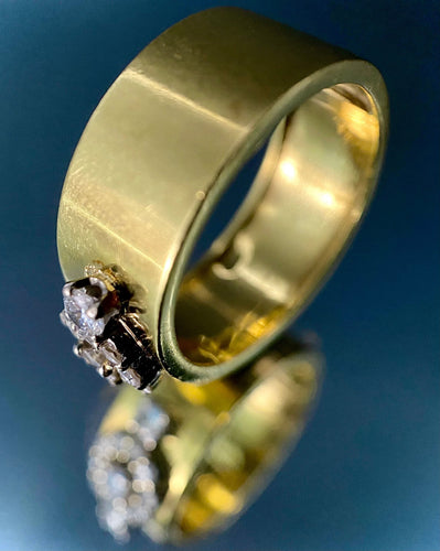 Bague 58 Bague bandeau en or jaune diamants 58 Facettes