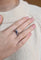 Bague 53 Bague or blanc saphir diamants 58 Facettes