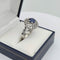 Bague 50 Bague or gris et platine, saphir, diamants 58 Facettes