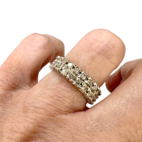 Bague Bague pour femme au design classique, en or blanc avec diamants 58 Facettes Q798(461)
