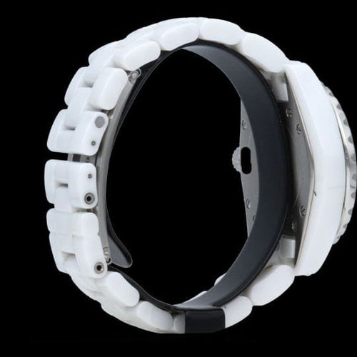 Montre Chanel Montre J12 33Mm Quartz 58 Facettes MT44023