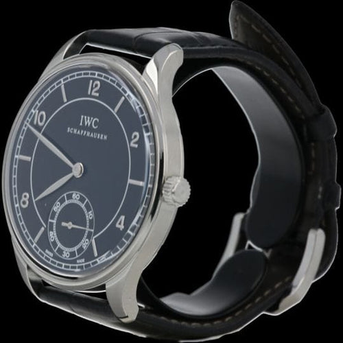 Montre Montre IWC Portugaise à remontage manuel 58 Facettes MT41329