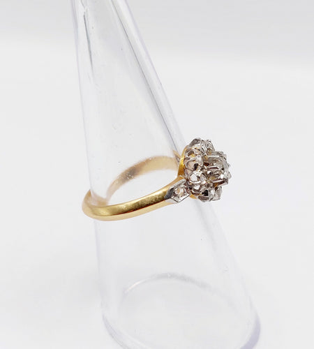 Bague 52.5 Bague marguerite victorienne or jaune, diamants taille rose (circa 1890) 58 Facettes A06138