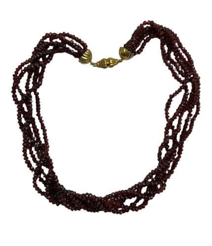 Collier élégant multi-rangs en grenat facetté