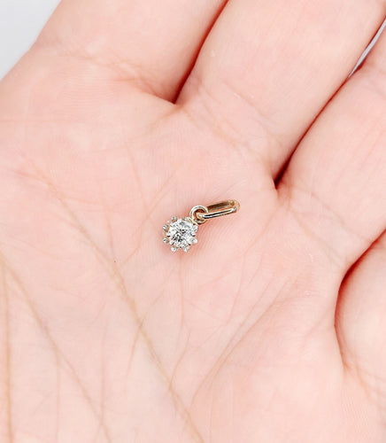 Pendentif Pendentif or blanc diamant taille ancienne serti griffes (circa 1900) 58 Facettes A05492