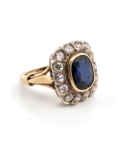 Bague 49 Bague en or jaune 18 carats 2028 C avec saphir central et diamants environnants 58 Facettes
