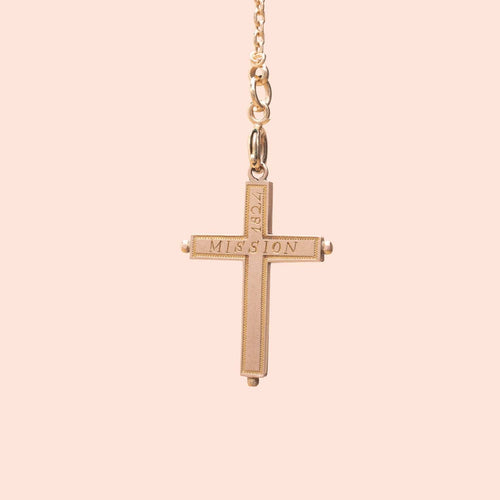 Pendentif Croix formant reliquaire en or rose 18K (750°/00) gravée sur le dessus de la mention "MISSION 1824" 58 Facettes 762902