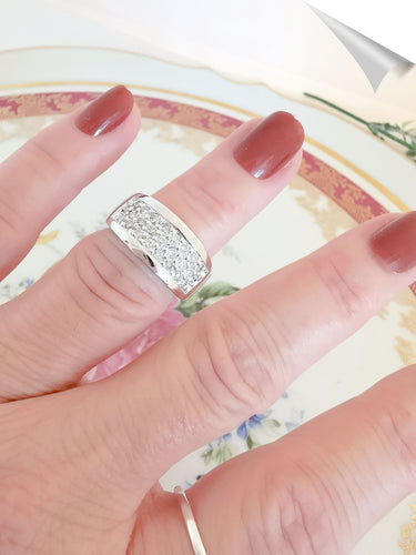 Bague 51.5 Bague Bandeau Diamants Or Blanc 58 Facettes AA 1519