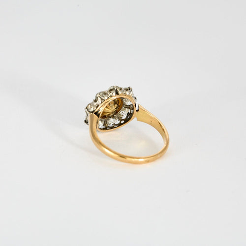 Bague 50 Bague Pompadour ancienne sertie d'une perle et de diamants en or et platine. 58 Facettes
