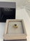 Bague 53 KUTCHINSKY bague or jaune saphir taille cœur de 2,49 carats 58 Facettes 248274