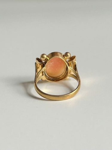 Bague 54.5 Bague en or jaune 18k ornée d'un camée 58 Facettes