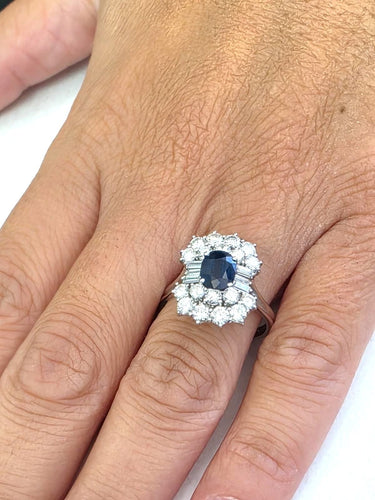 Superbe bague vintage en or blanc, saphir et diamant