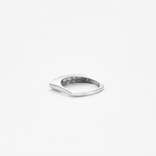 Bague 55 Bague en or blanc et diamants 58 Facettes 2527