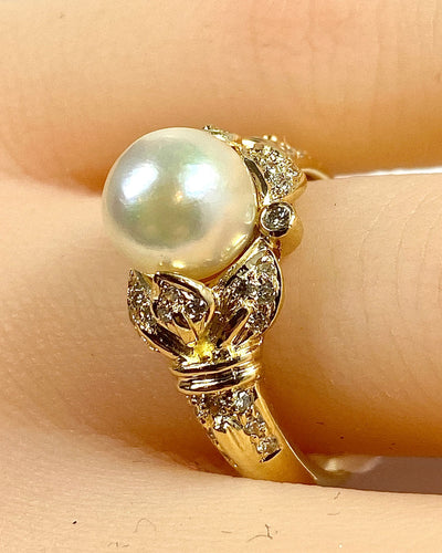 Bague 52 Bague en or jaune 18 carats, perle et 38 diamants 58 Facettes AB448