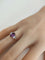 Bague 52 Bague saphir ovale entourée de diamants en or gris 18k 58 Facettes LP1805