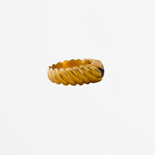 Bague jonc or jaune saphirs et diamant