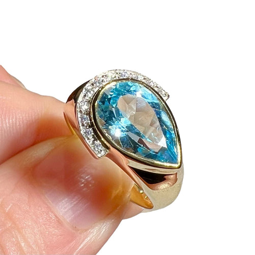Bague Bague or jaune, Diamants, Topaze Bleue 58 Facettes 7861 A