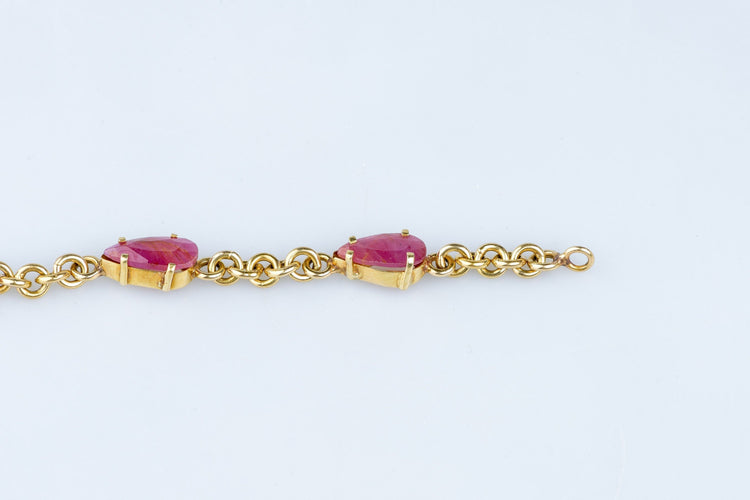 Bracelet Bracelet en or jaune orné de rubis 58 Facettes BRARV14KCC925