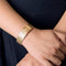 Montre OMEGA - Montre bracelet de dame 2 tons d'or (750) satiné, de forme carrée à mouvement mécanique. 58 Facettes RAM3009