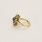 Bague 52,5 Bague marguerite en or jaune, blanc, saphirs et diamants 58 Facettes BIA10252