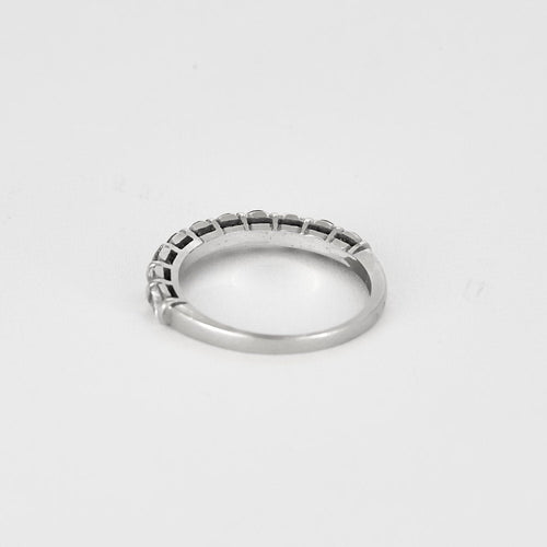Bague 53 Demi-Alliance en or blanc et diamants 58 Facettes PER0261X3