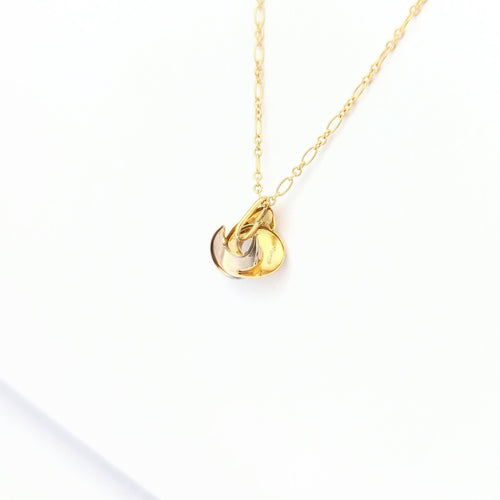 Collier Collier en or jaune 58 Facettes 30464