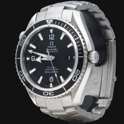 Montre Omega Montre Seamaster Planet Ocean 58 Facettes MT40474