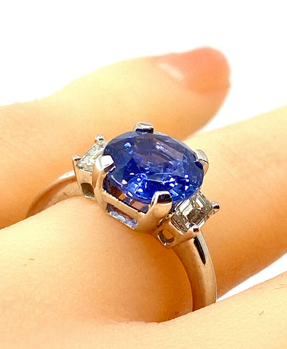 Bague 54 Bague en or blanc, superbe saphir 3,58 carats Ceylan non chauffé 58 Facettes AB385