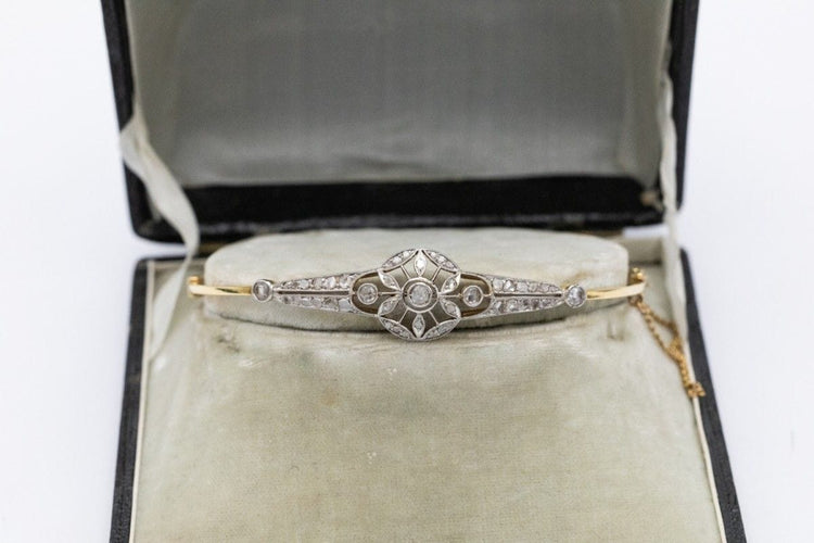 Bracelet Bracelet en or et platine serti de diamants, vers 1920 58 Facettes 10585