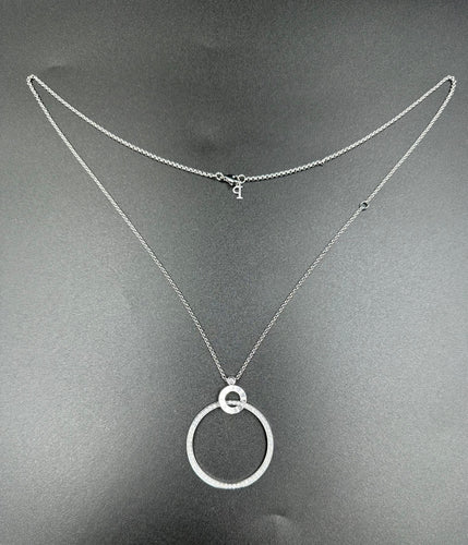 Collier PIAGET. Collier/sautoir Possession or blanc 18K et diamants 58 Facettes