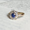 Bague 54 Bague ancienne en or 18K sertie d’un saphir et diamants 58 Facettes