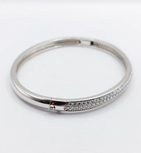Bracelet Bracelet jonc or blanc 18k et 2,80 carats de diamants, vintage, art deco 58 Facettes A06114