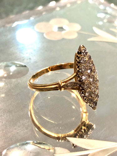 Bague Bague marquise or jaune et diamants 58 Facettes