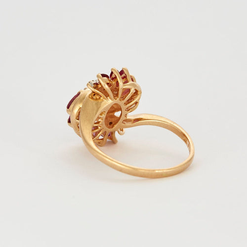 Bague Bague cocktail orné de saphirs roses et diamants 58 Facettes SPEV 16