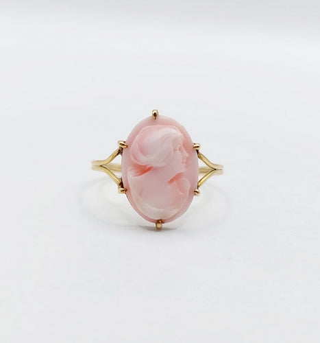 Bague 55 Bague antique or jaune, camée coquille rose à la jeune fille 58 Facettes A05233