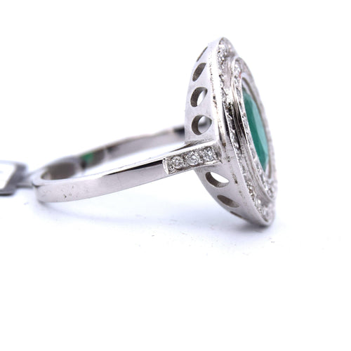 Bague 53 BAGUE en OR BLANC 18 KT - ÉMERAUDE et DIAMANTS ''ART DÉCO'' 58 Facettes