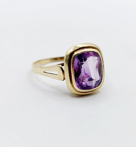 Bague 60 Bague cocktail vintage or jaune améthyste de 2,30 carats sertis clos (circa 1970) 58 Facettes A05476