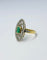 Bague 58 Bague Art Déco en or avec accents de platine, sertie d'une émeraude naturelle et de 28 diamants. 58 Facettes E14