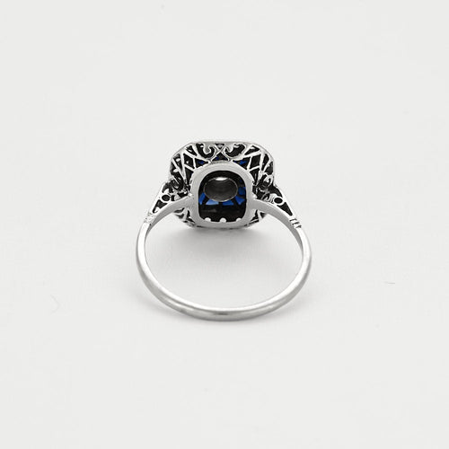 Bague 59 Bague Art Déco en or blanc, saphir et diamants 58 Facettes MB8