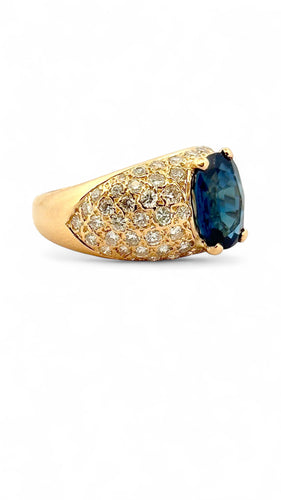 Bague 59 Bague en or jaune saphir ovale et diamants 58 Facettes